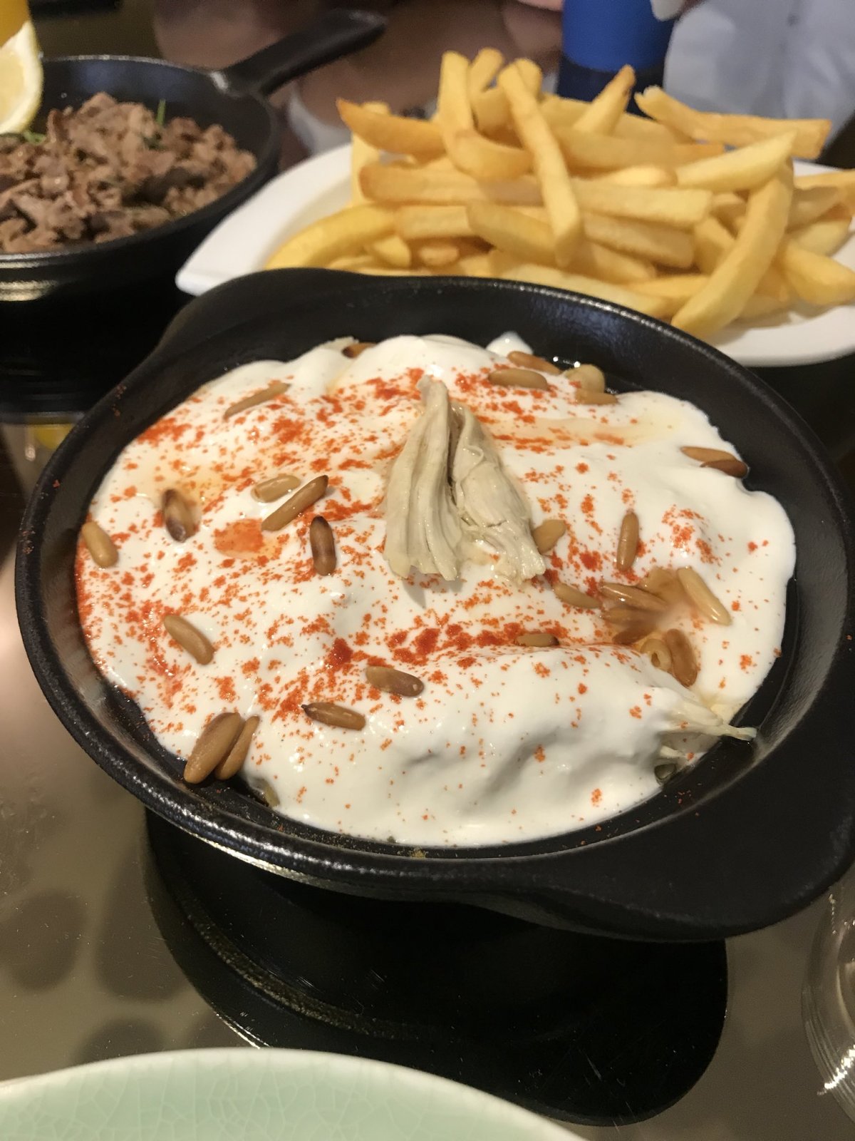 مطعم اكليل أكلات لبنان بالرياض(السعر +المنيو +العنوان)