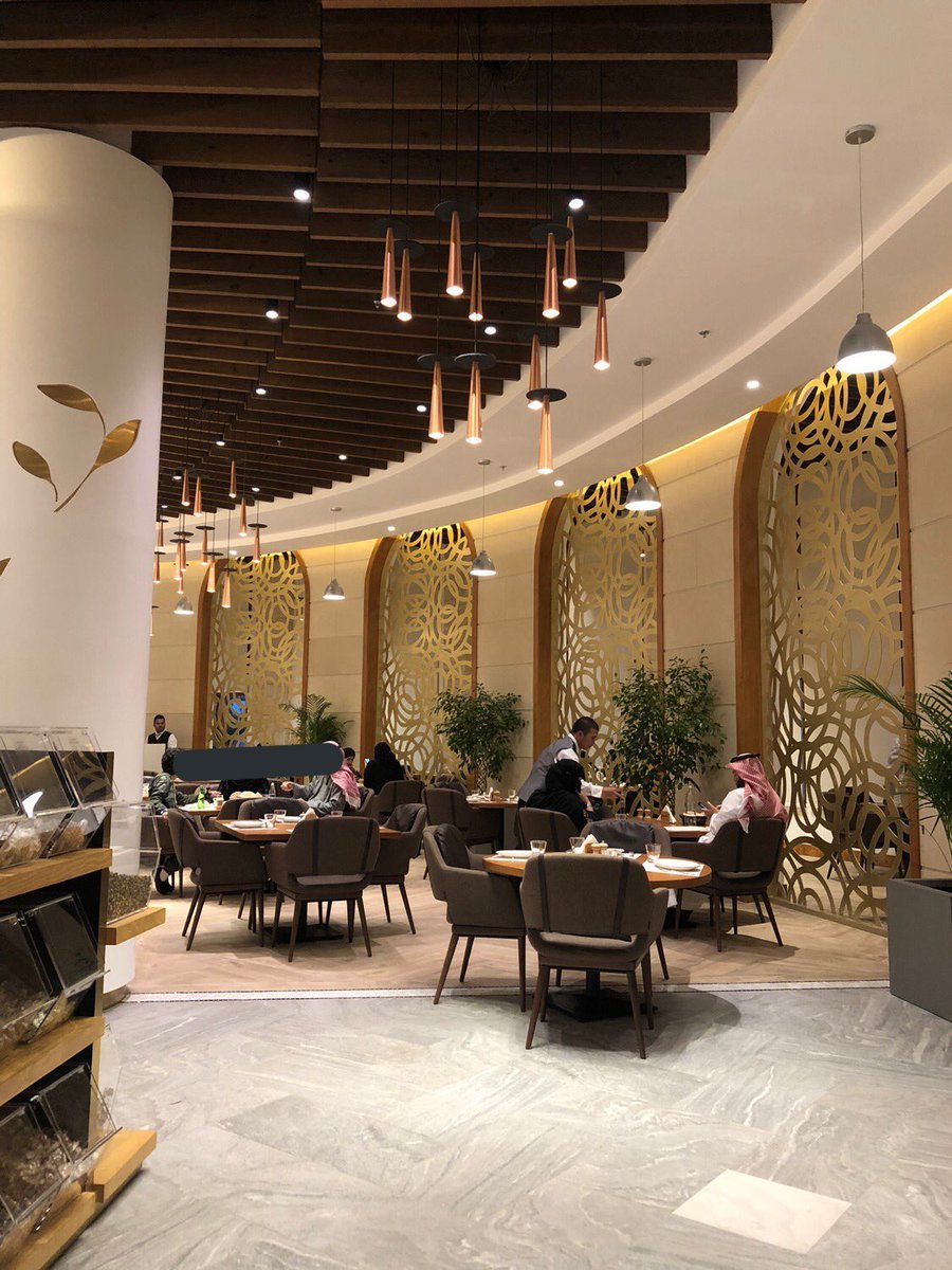 مطعم غوديز