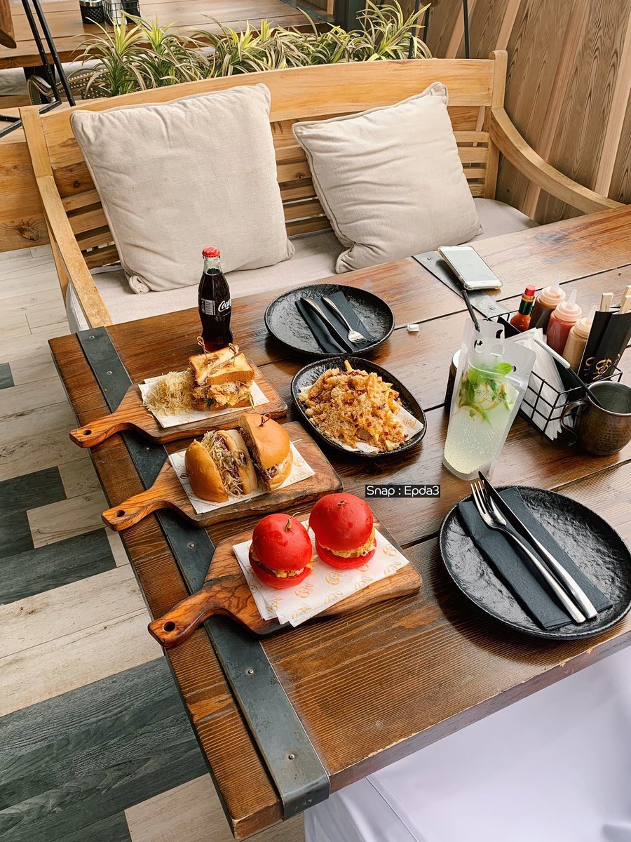 أطباق مطعم تيراس