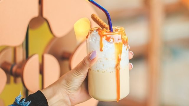 كافيه مينيمز Minyums ( الاسعار + المنيو + الموقع )
