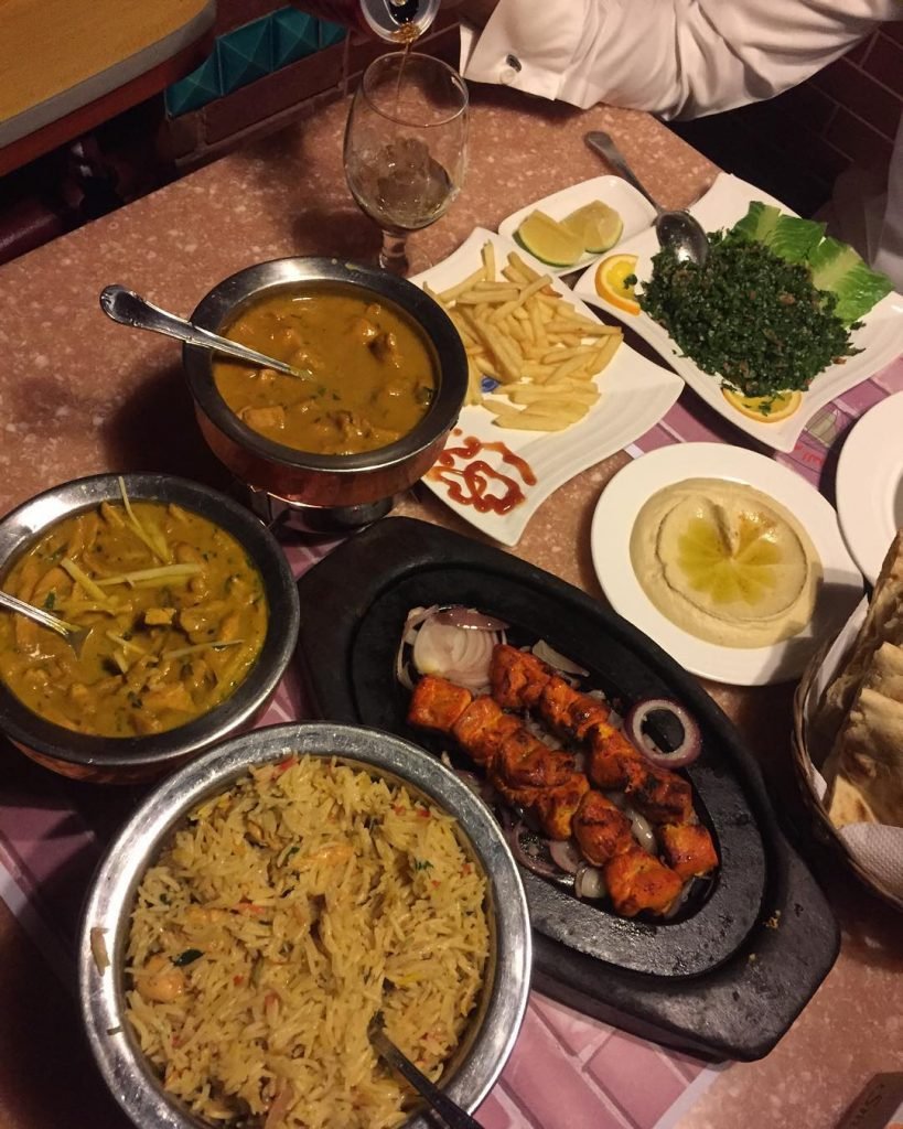مطعم الكوخ الهندي