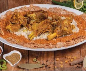 مطاعم ومطابخ المثلوثة
