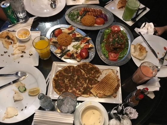 مطعم قولو أغلو