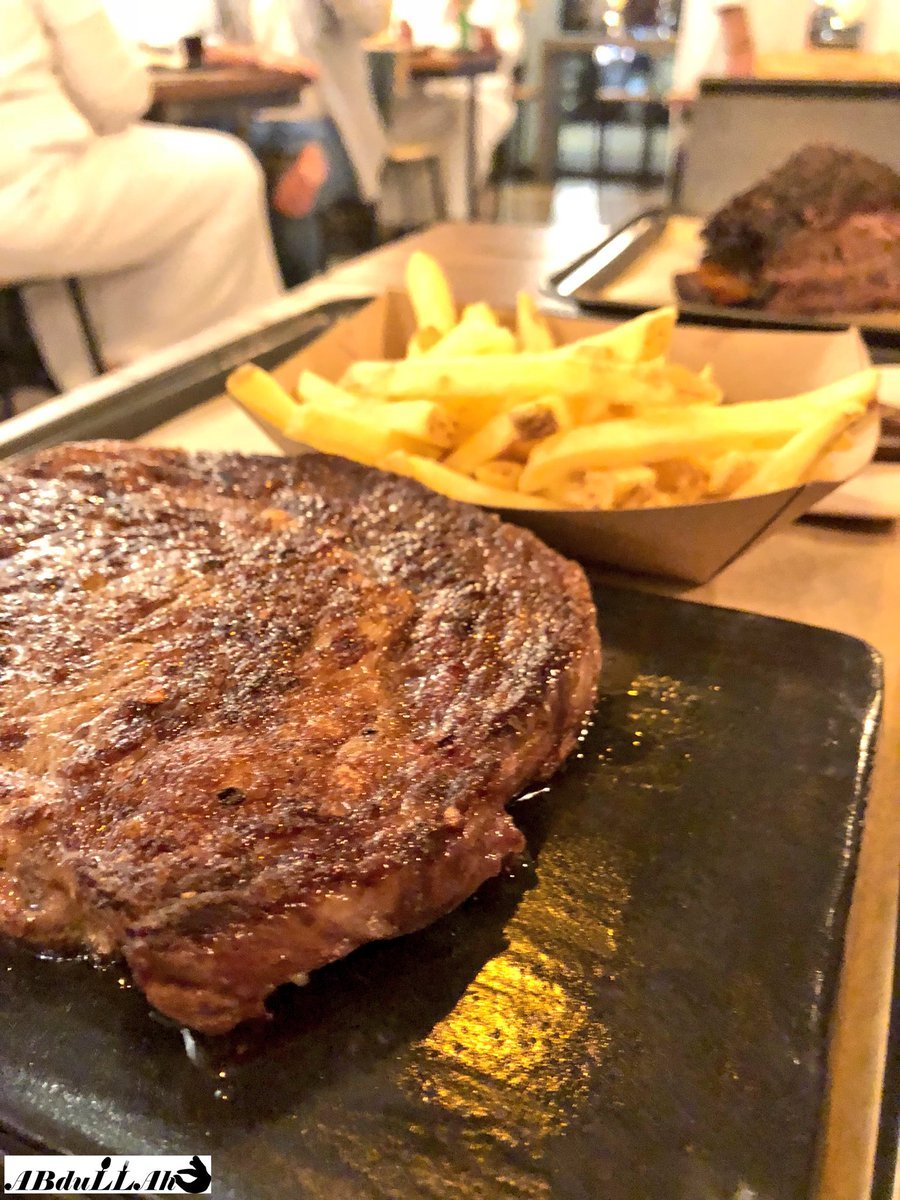 مطعم 7 أضلاع
