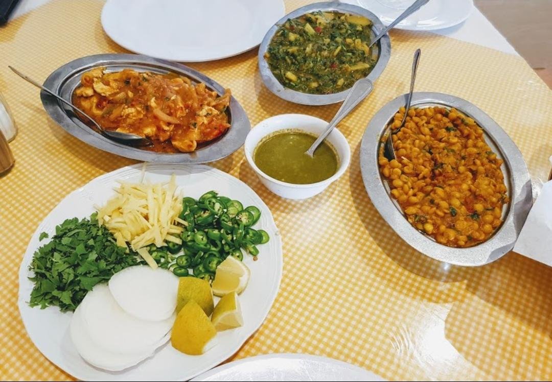 مطعم حدائق الحياة