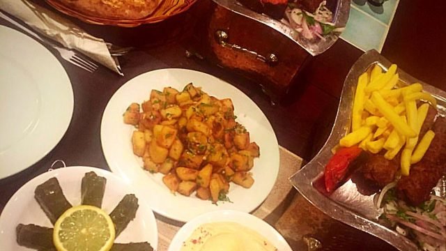 مطاعم على طريق أنس بن مالك ( السعر + المنيو +الموقع)