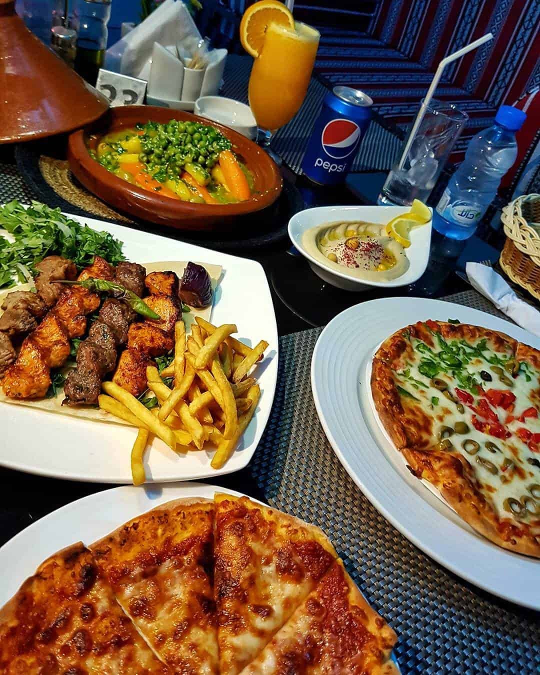 مقهى ومطعم الدروازة