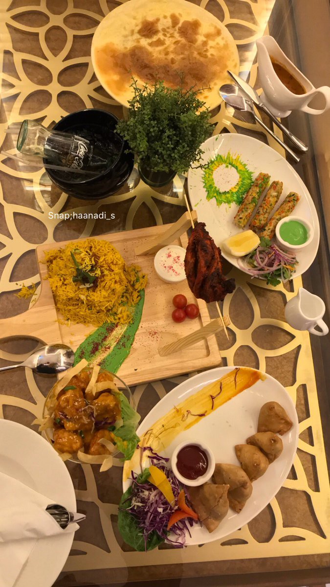 مطعم قلعة التاج