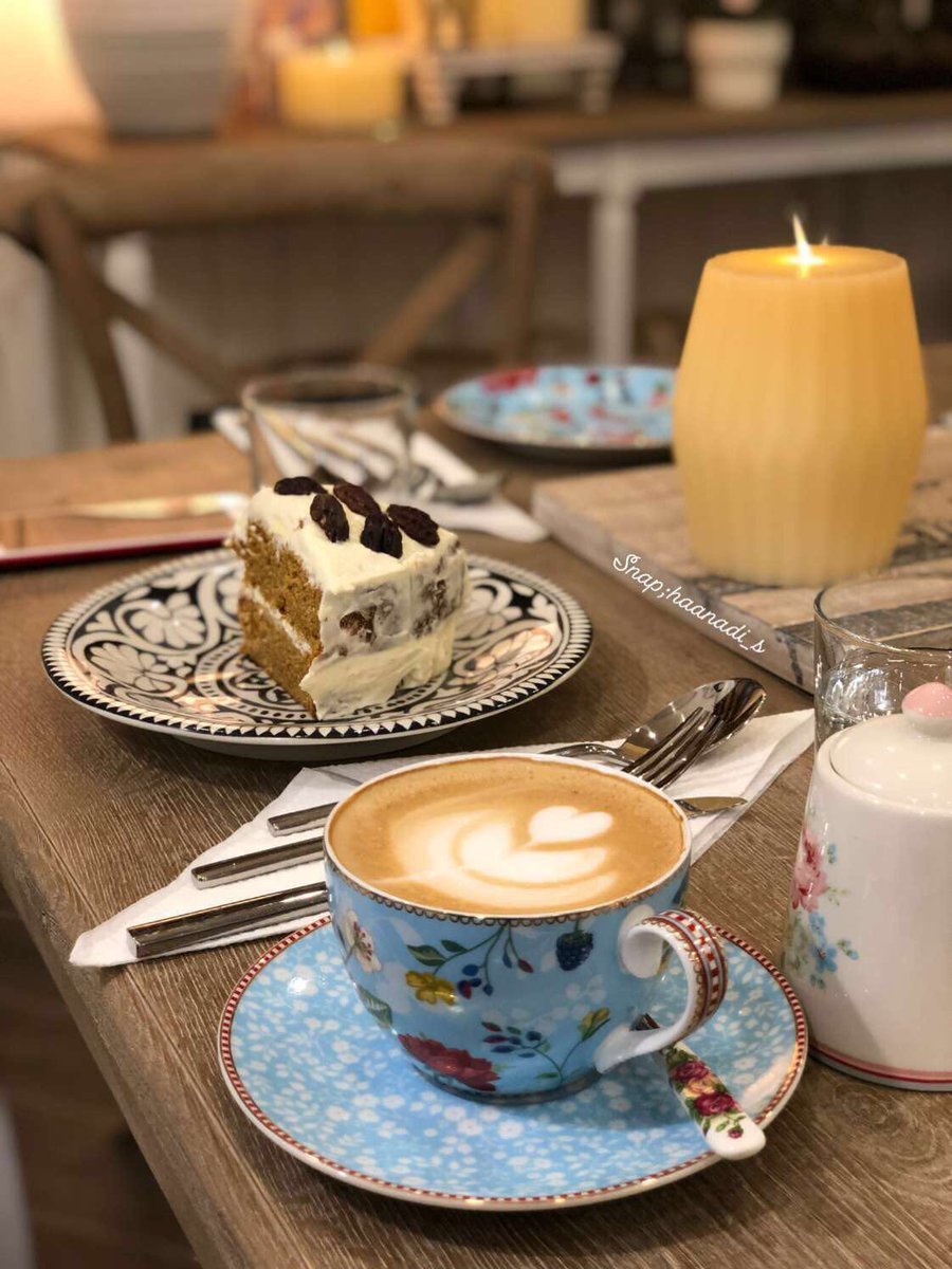 مطعم The table ذي تيبل