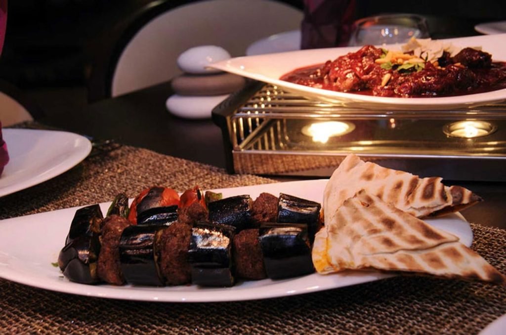 افضل مطاعم شمال الرياض ( الأسعار + المنيو + الموقع)