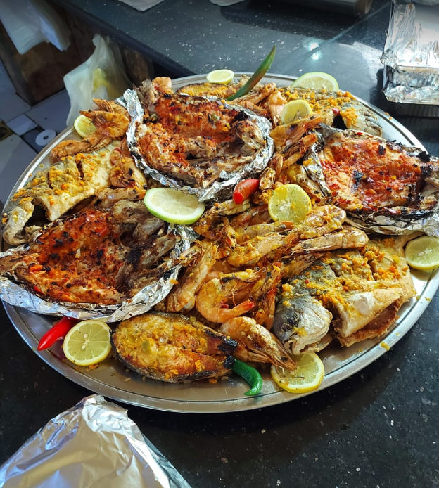مطعم اسماك عماد