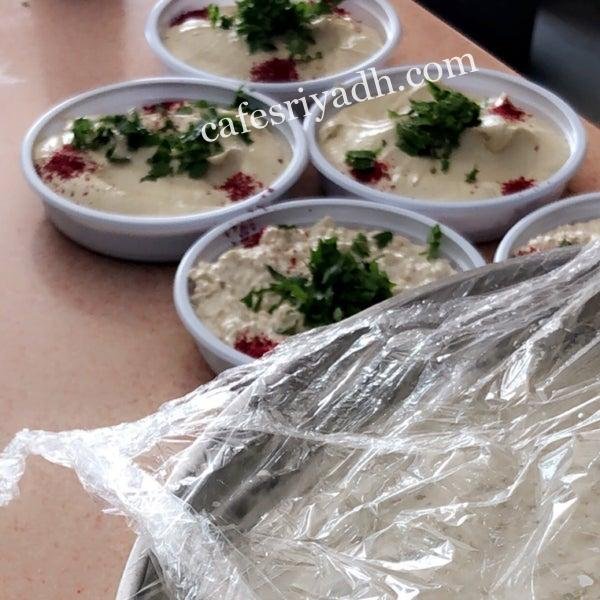 أكلات مطعم أبو زكي