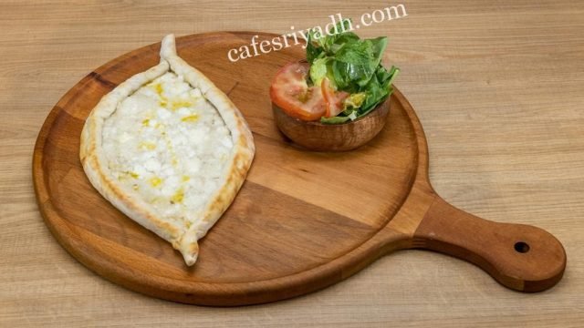 افضل مطاعم مجمع ذا روف (الأسعار+ المنيو+ الموقع)