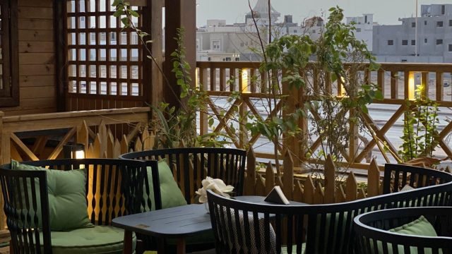 مطعم لاڤيا لاونج الخرج (الأسعار+ المنيو+ الموقع)