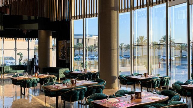 مطعم نور Nurr بالرياض (الأسعار+ المنيو+ الموقع)