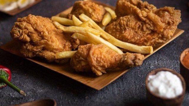 مطعم البروستد البلدي بالرياض (الأسعار+ المنيو+ الموقع)