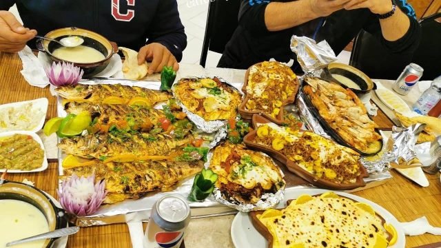 مطعم شاطئ الصياد للمأكولات البحرية (الأسعار+ المنيو+ الموقع)