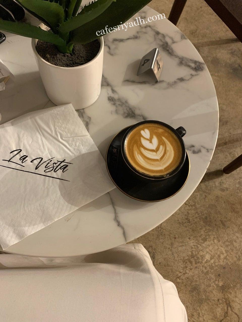 لافيستا LaVista كافيه بالرياض (الأسعار+ المنيو+ الموقع)