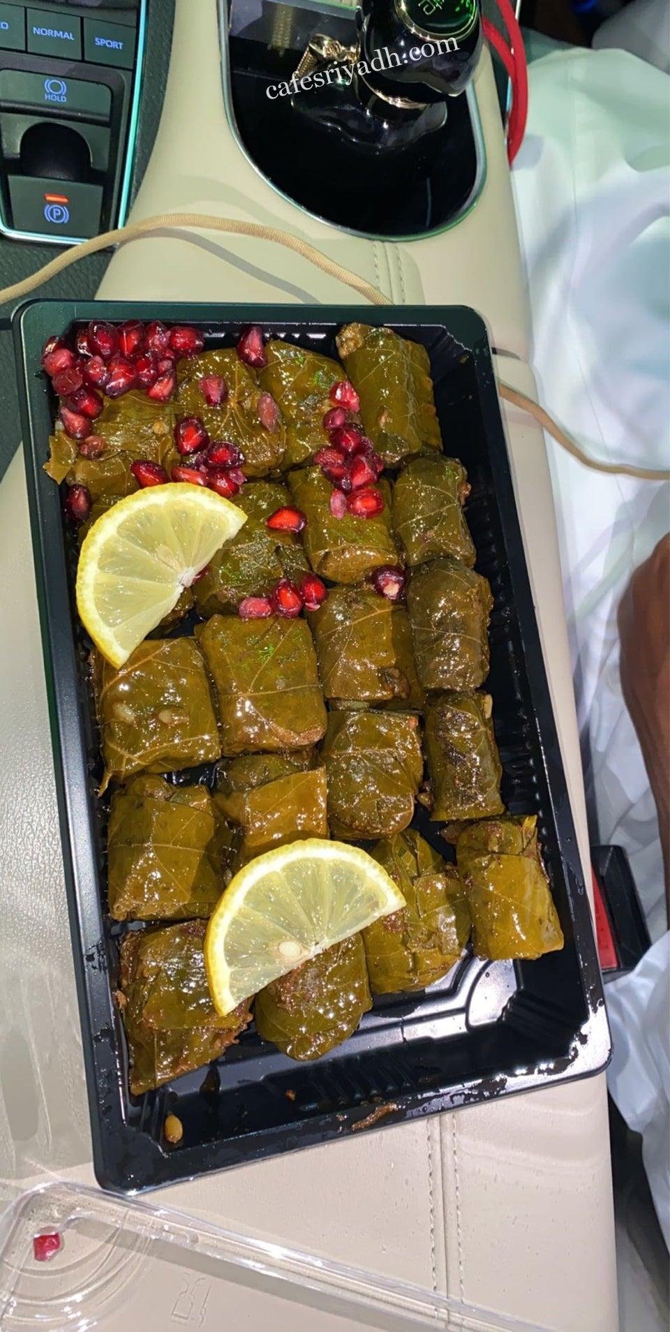 مطعم عريشة أوراق العنب ب