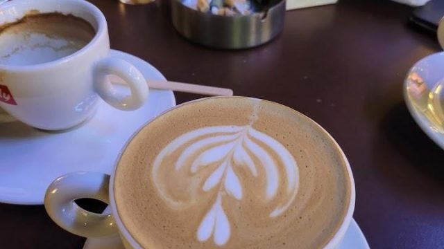 كافيهات شارع الأمير عبدالعزيز بن مساعد بن جلوي كافيهات افضل 3 كافيهات