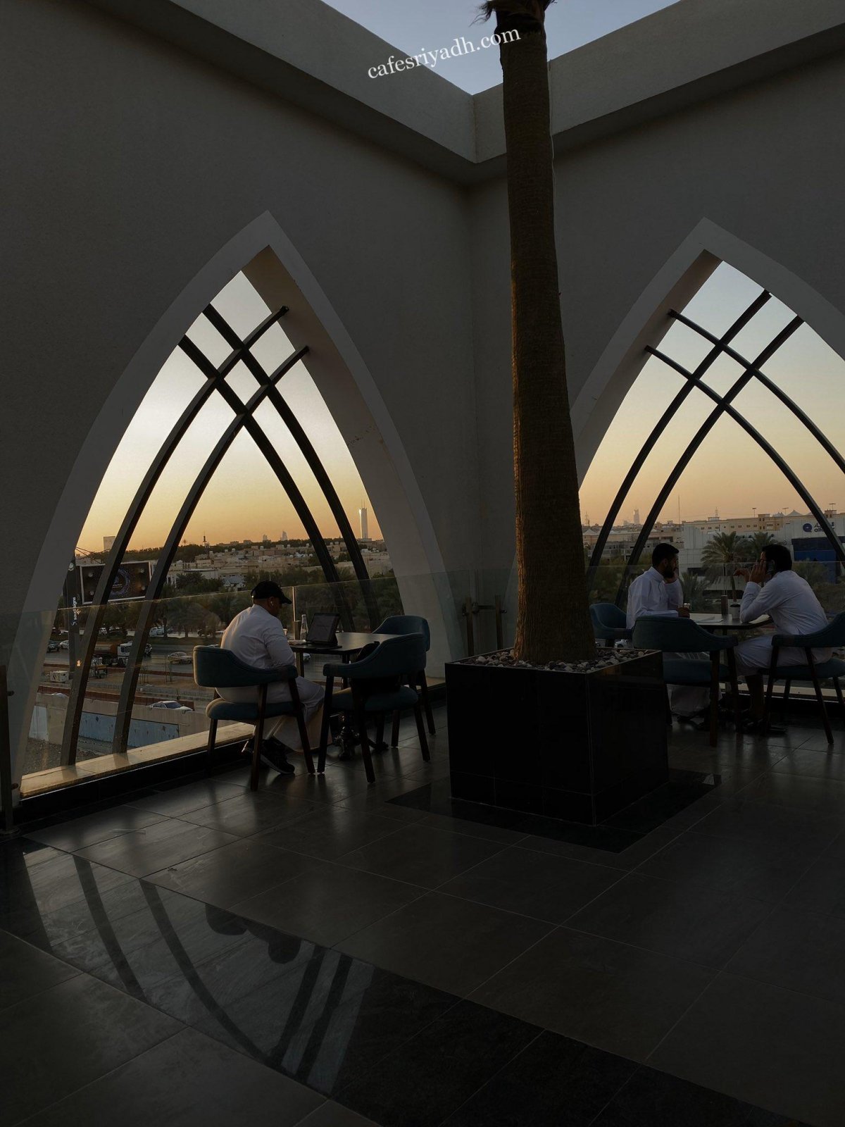 كافيه بيهايف آرت الرياض (الأسعار+ المنيو+ الموقع)
