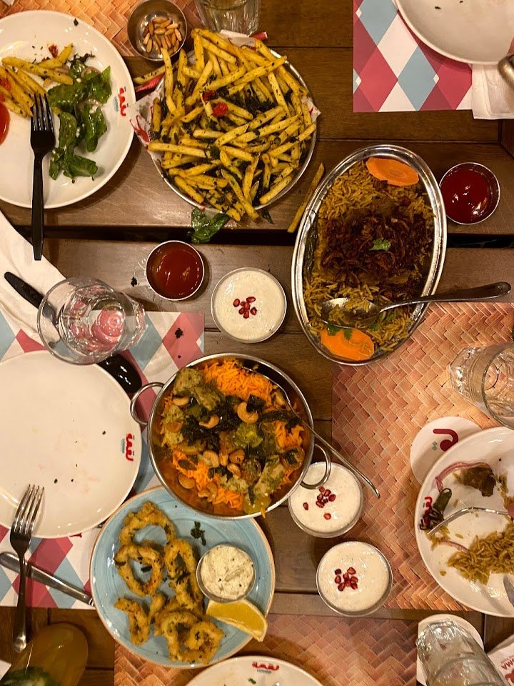 مطاعم قريبه من حديقة الزهور بالرياض افضل 8 مطاعم