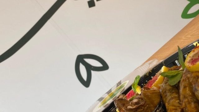 مطعم ورق عنب وليف بالرياض (الأسعار+ المنيو+ الموقع)