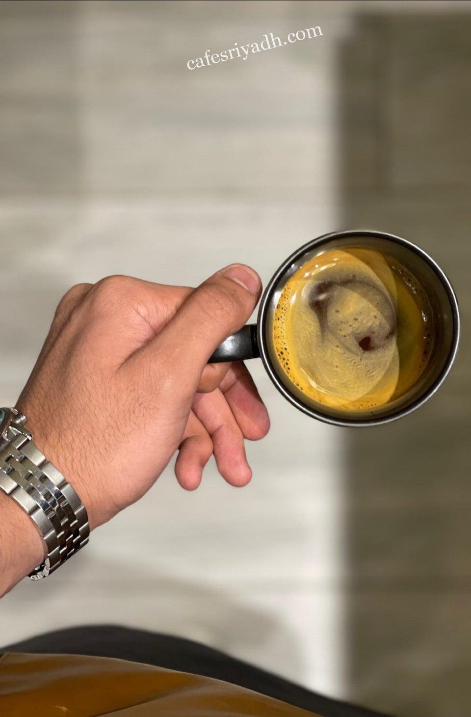 محل اوج للشوكولاته بالرياض