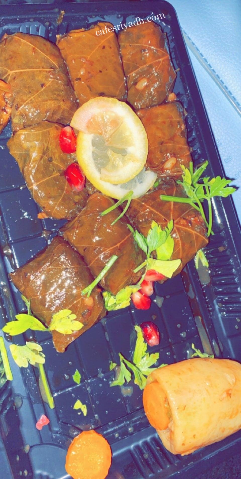 مطعم عريشة أوراق العنب بالرياض