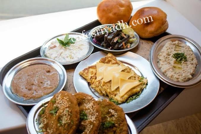 مطعم فول وفلافل كمونية  (الأسعار+ المنيو+ الموقع)