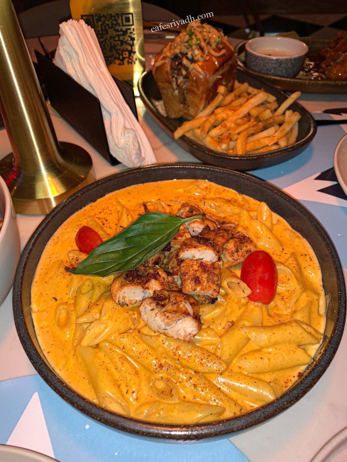 ثيرد ستريت الرياض