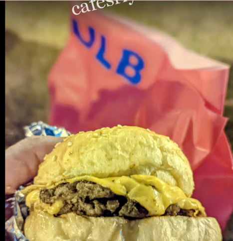 مطعم الب ULB بالرياض