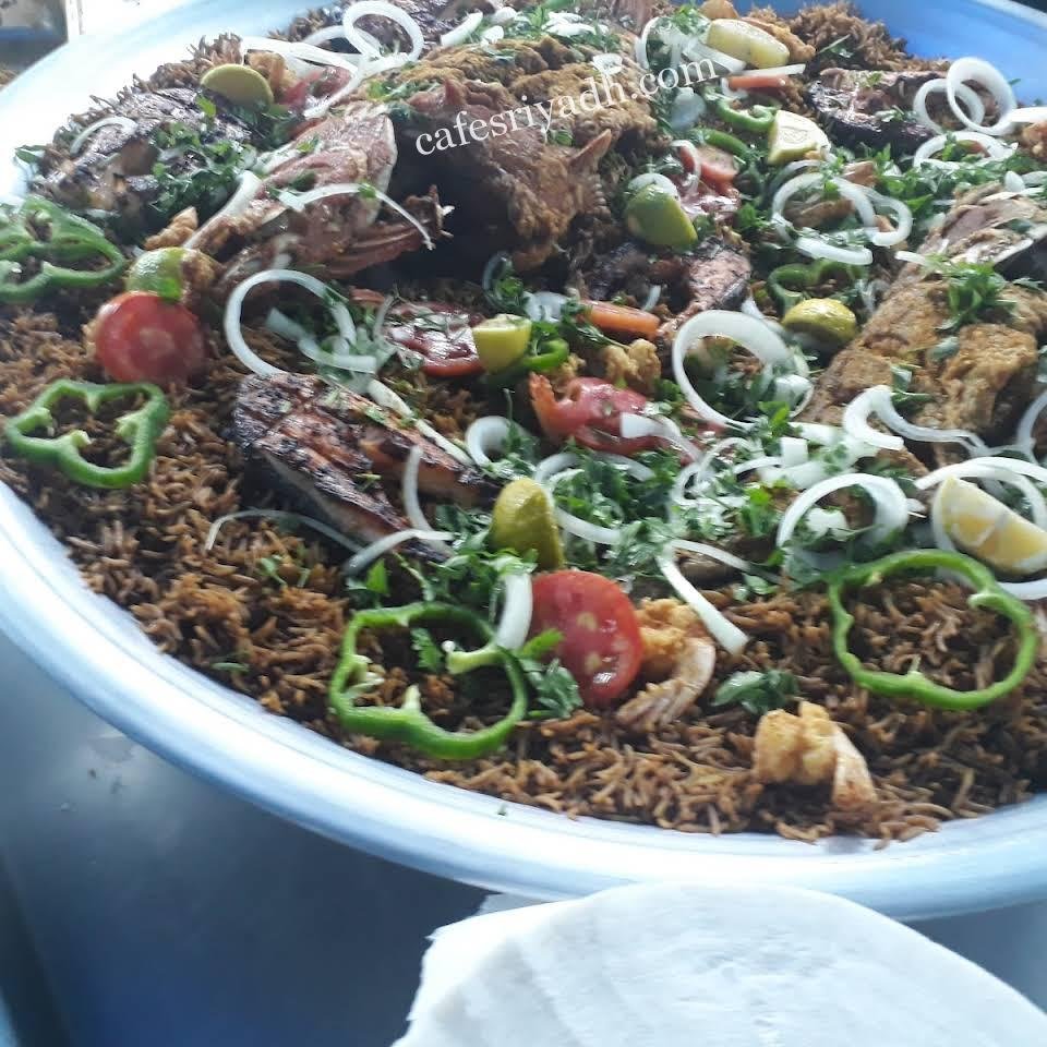 مطعم سوق الأسماك بالرياض