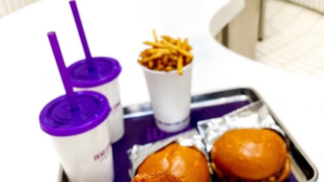 مطعم دير كاو DEAR COW الرياض (الأسعار+ المنيو+ الموقع)