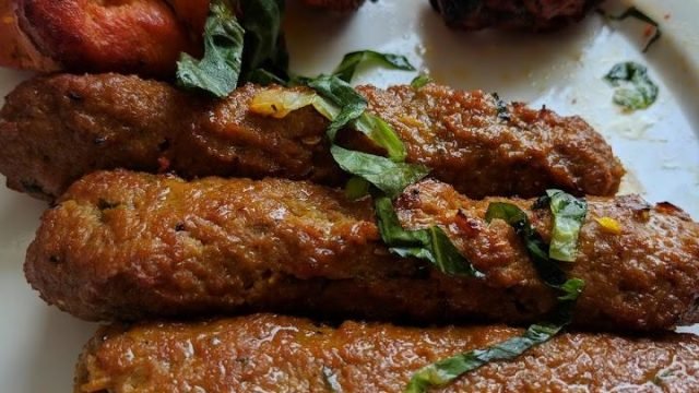 مطاعم وكافيهات مركز النمر الرياض