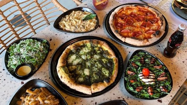 مطعم باي ريف الرياض  (الاسعار+المنيو+الموقع)