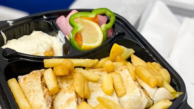مطعم شاورما عذية الرياض (الأسعار+ المنيو+ الموقع)