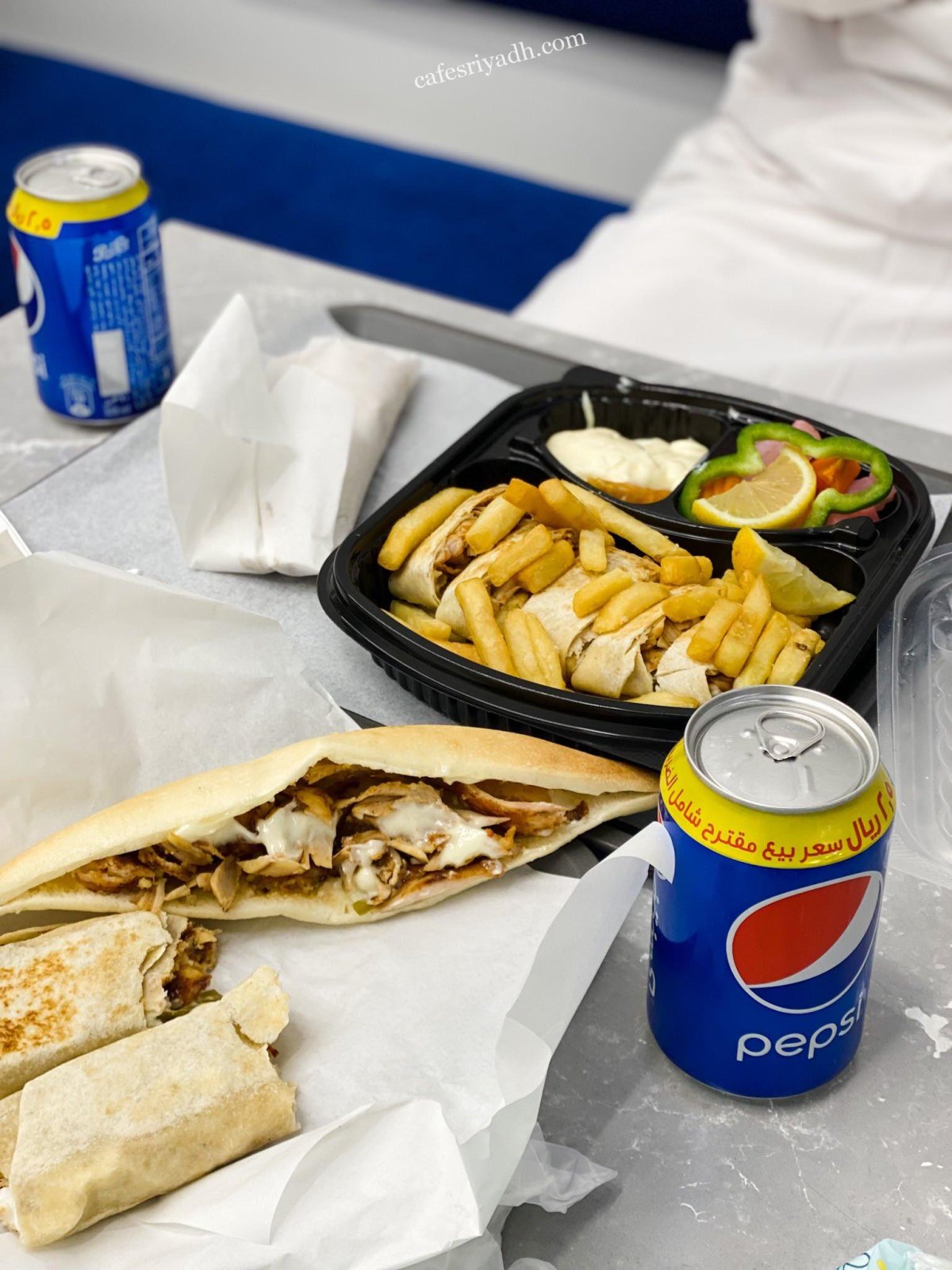 مطعم شاورما عذية الرياض