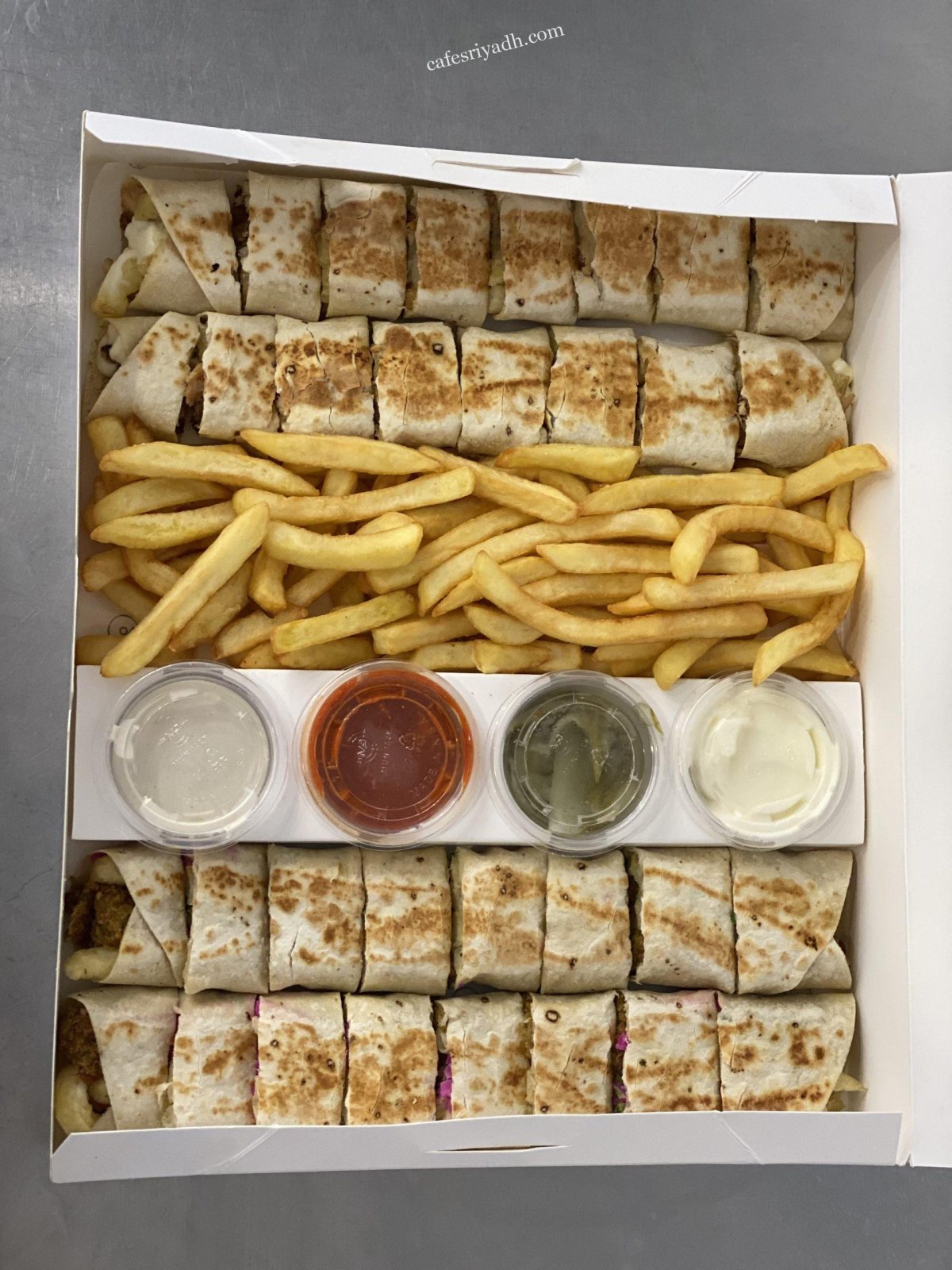 مطعم ثوم وطحينه الرياض (الأسعار+ المنيو+ الموقع)