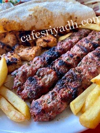 مطعم ليالي نجد ثادق