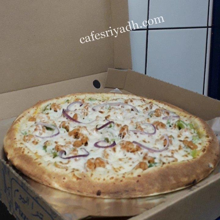 من مطاعم البيتزا في المزاحمية 