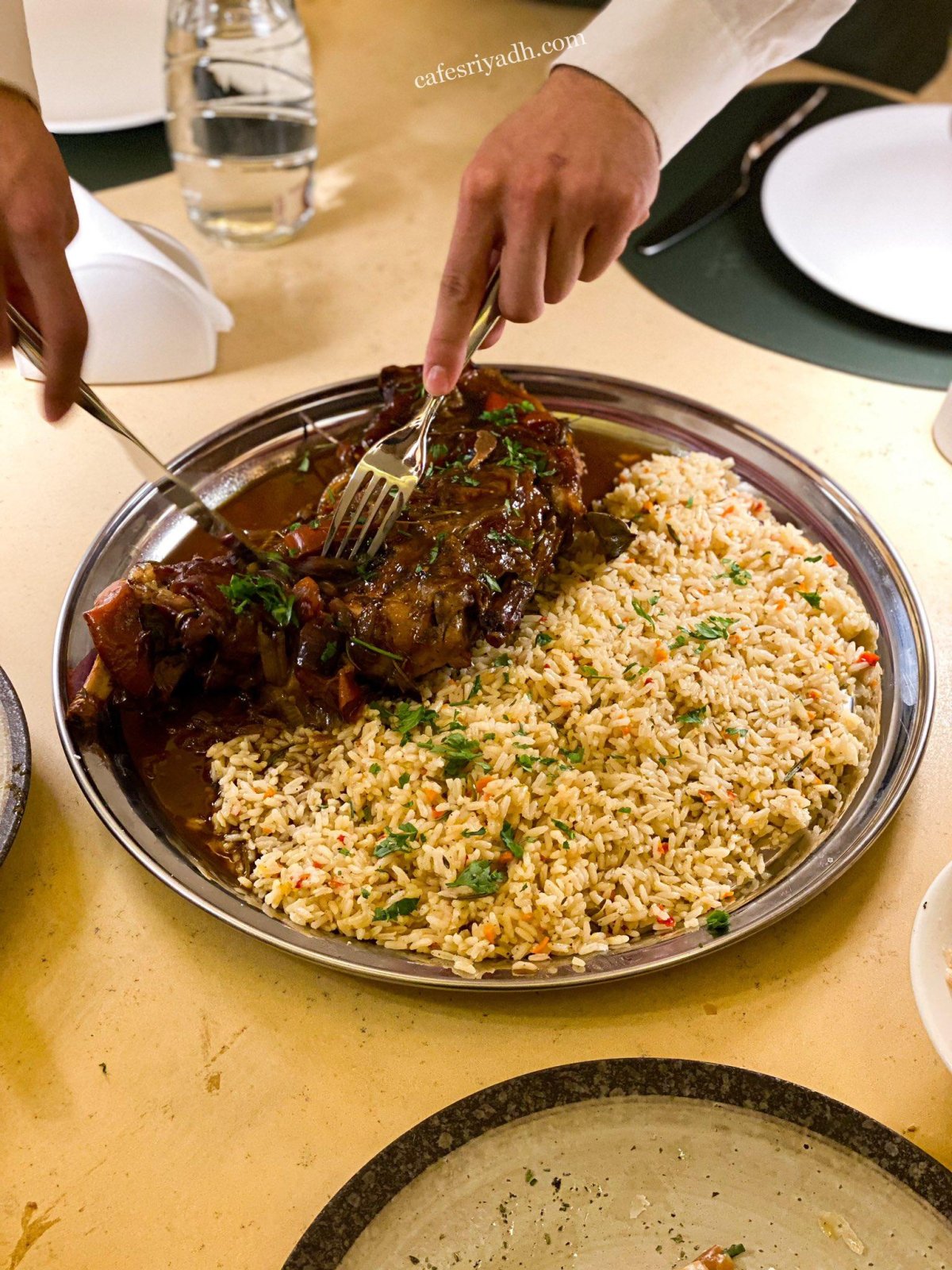 مطعم هلبي Halepi الرياض (الأسعار + المنيو + الموقع )