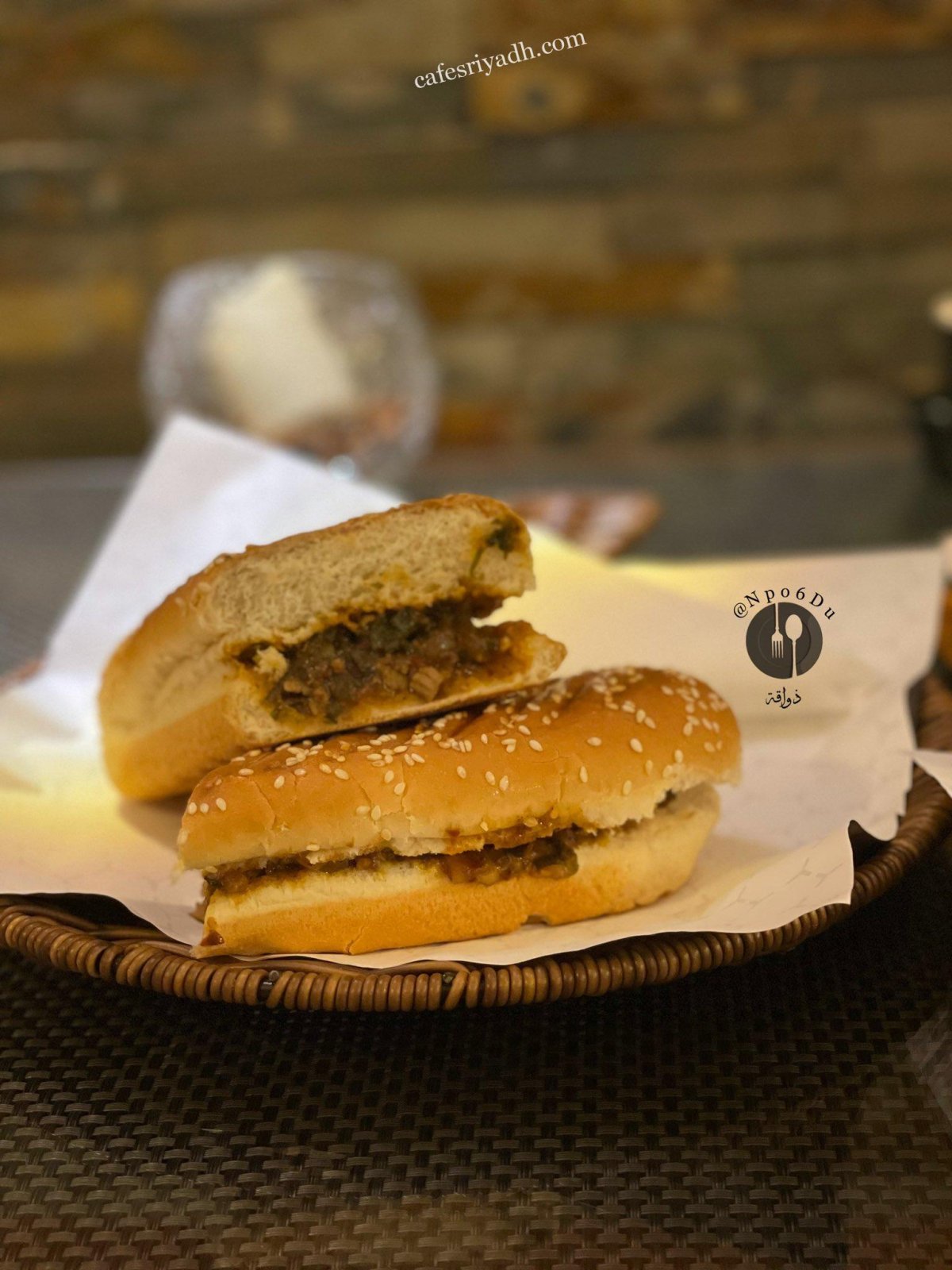 مطعم ساندوتشينو الرياض