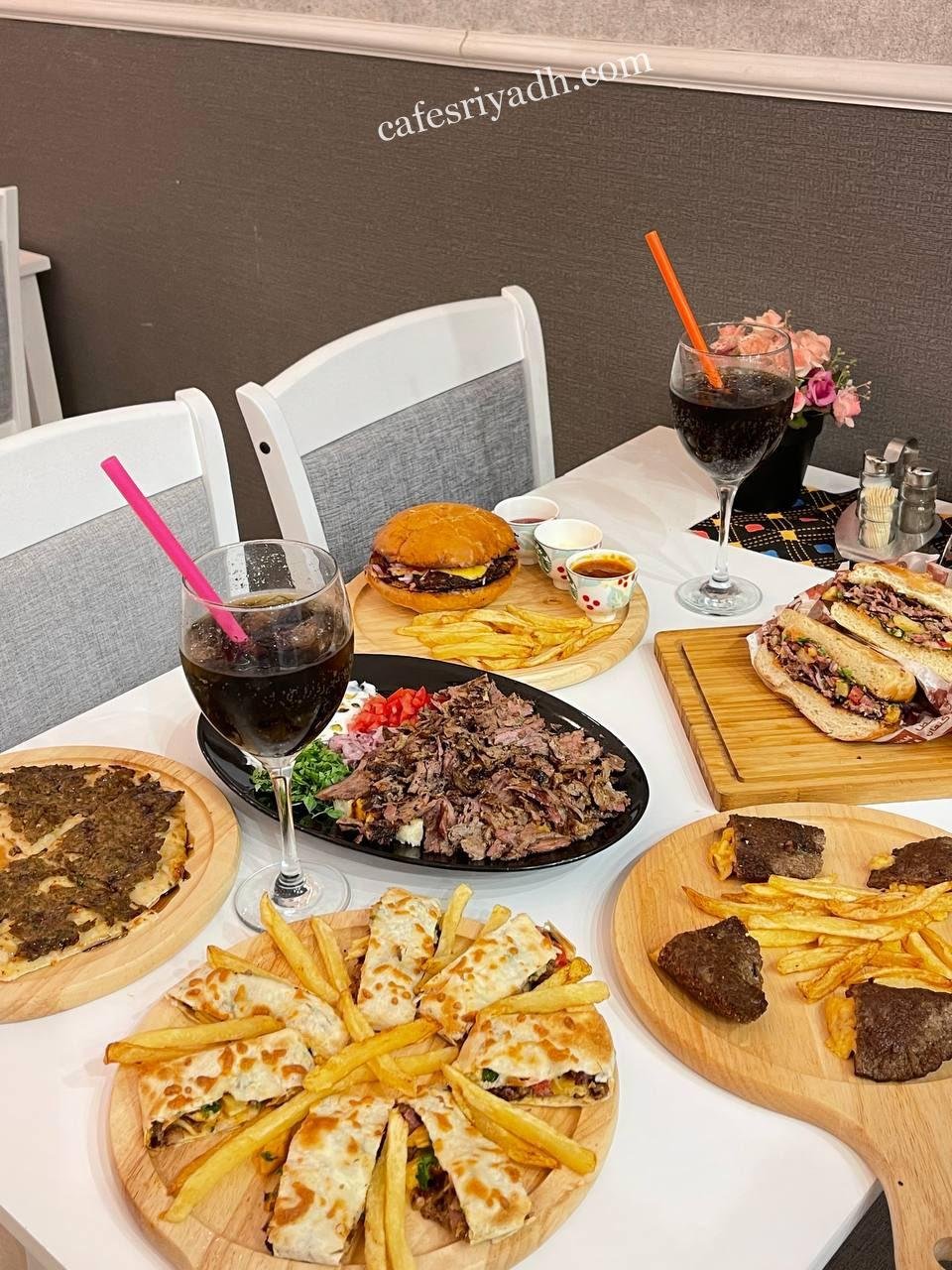 مطاعم الرياض