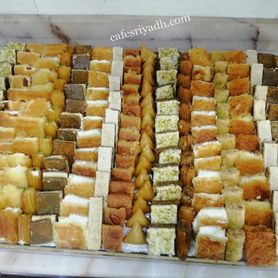 مخابز وحلويات الرون