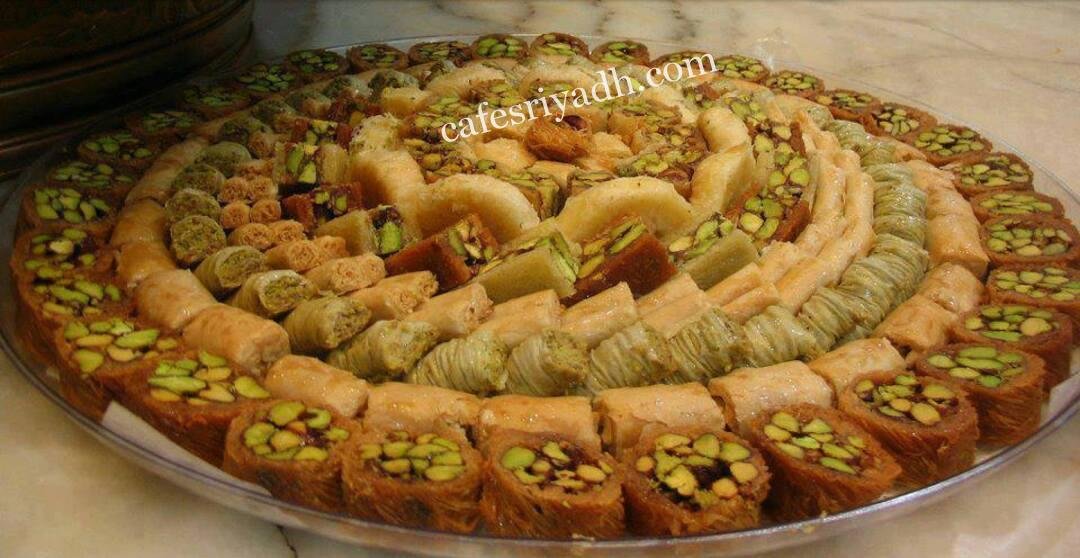 مخابز وحلويات الرون الرياض (الأسعار + المنيو + الموقع )