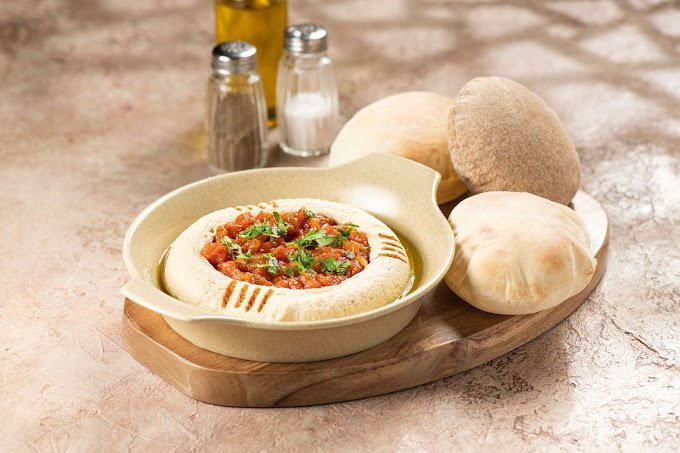 مطعم دكة حارتنا الرياض