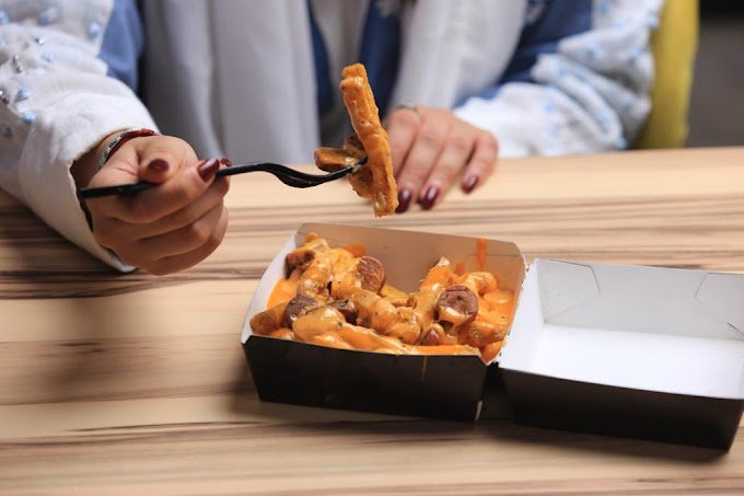 مطعم THE BURGER PLACE الخرج