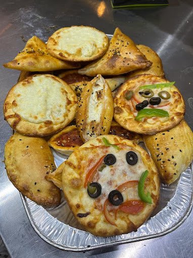 حارة الشاورما والفطائر