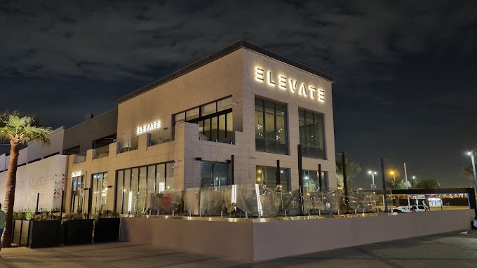 مطعم ايلفيت افنيو بارك بالرياض (الأسعار+ المنيو+ الموقع)